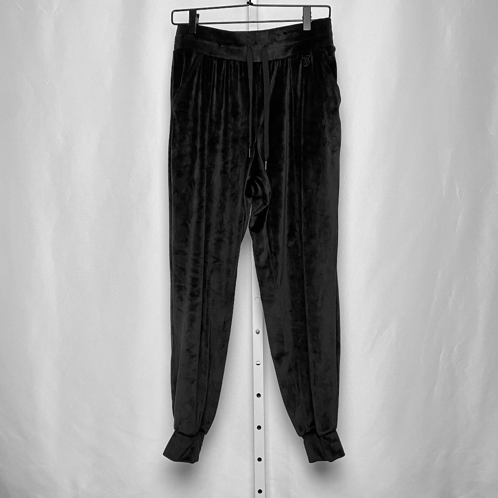 Victoriaʻs Secret Womenʻs Black Pull On Plush Velour Joggers Medium